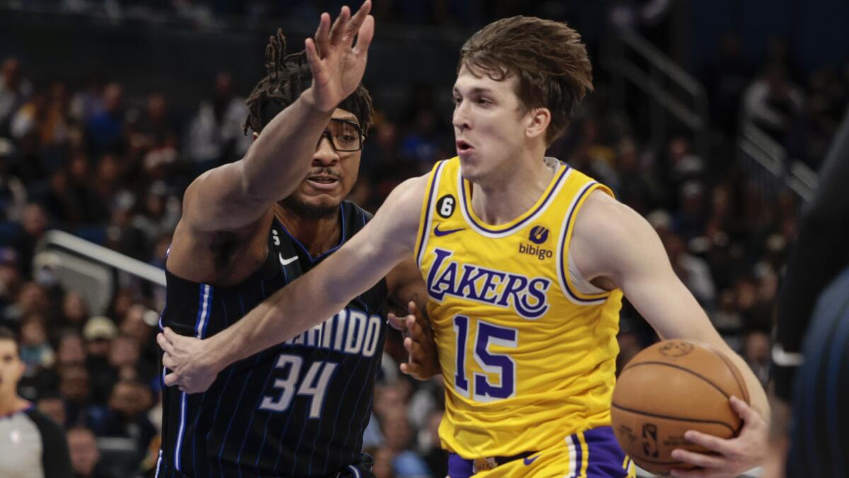 Lakers' Austin Reaves puts on a show for brother Spencer - Los Angeles Times