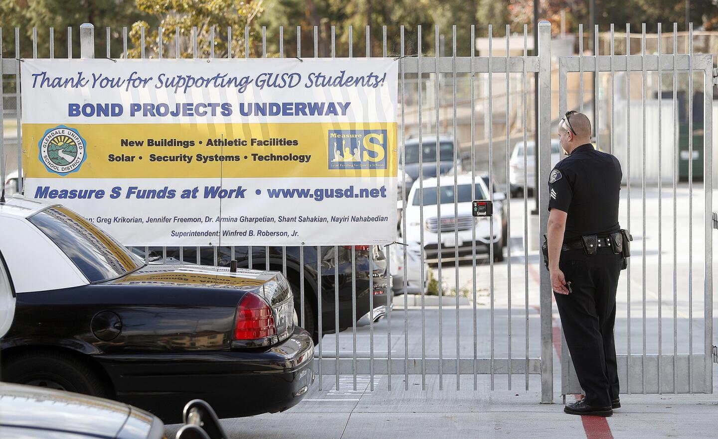 Photo Gallery: Bomb scare at Verdugo Woodland Elementary School in Glendale