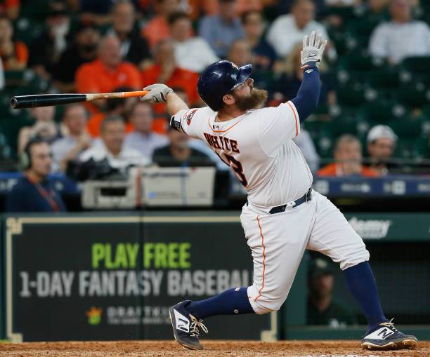 Hoornstra: Booed at the outset, Astros remain AL West's dominant