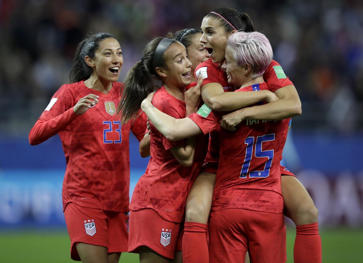 ARCHIVO.- En foto del 11 de junio del 2019, la futbolista Alex Morgan c