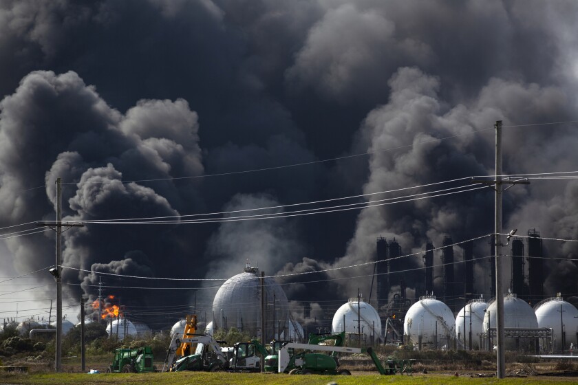 Evacuation order lifted as huge Texas plant fire contained Los