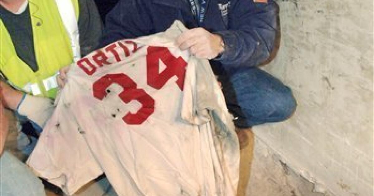 Ortiz jinx jersey unearthed and removed from new Yankee Stadium