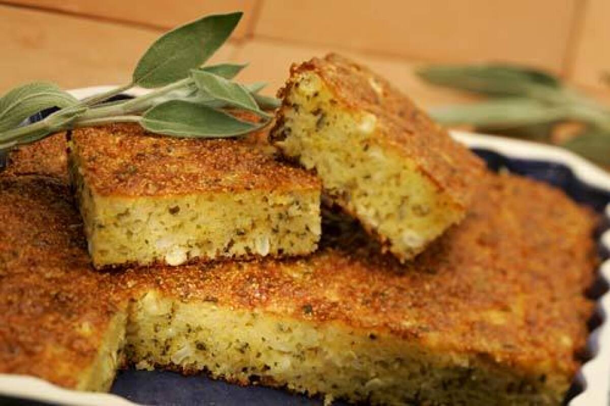 This recipe revolves around the cornbread of your choice.