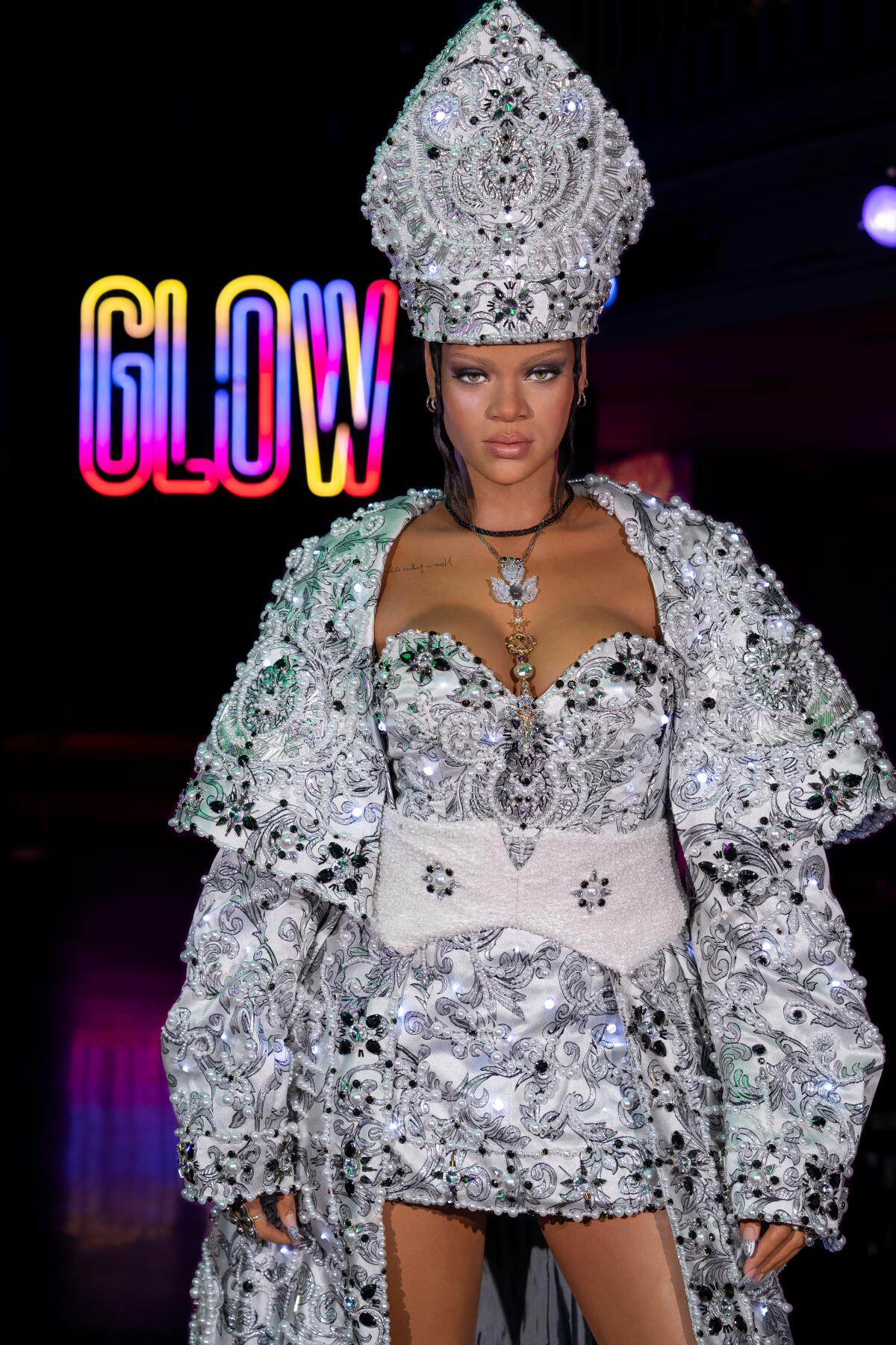 Rihanna made histoRIH tonight wearing custom SS '22 inspired