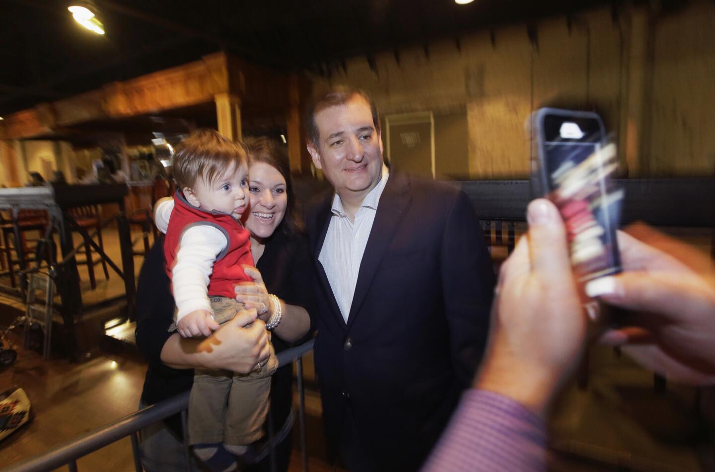 Sen. Ted Cruz campaigns in Dallas