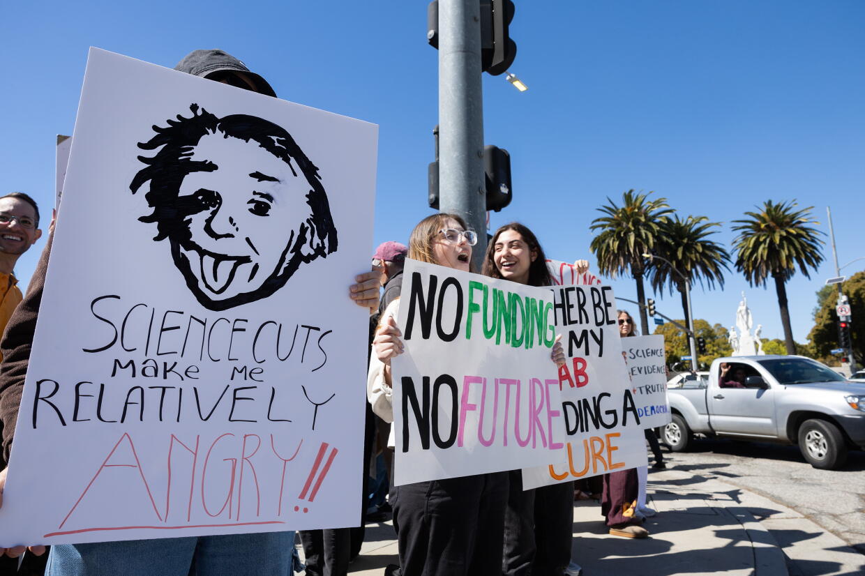 Protest New Invention Hundreds of scientists from UCLA, USC protest Trump policy changes ...