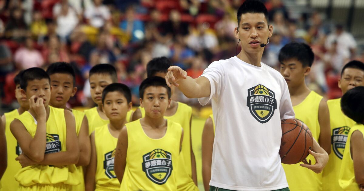 中国对前 NBA 球星林书豪的隔离言论处以罚款