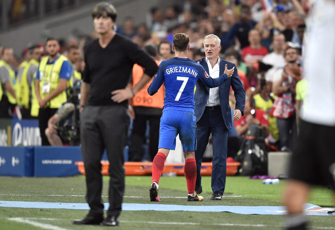 APphoto_Soccer Euro 2016 Germany France