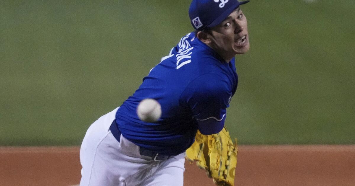Roki Sasaki's first official Dodgers outing is a rousing success