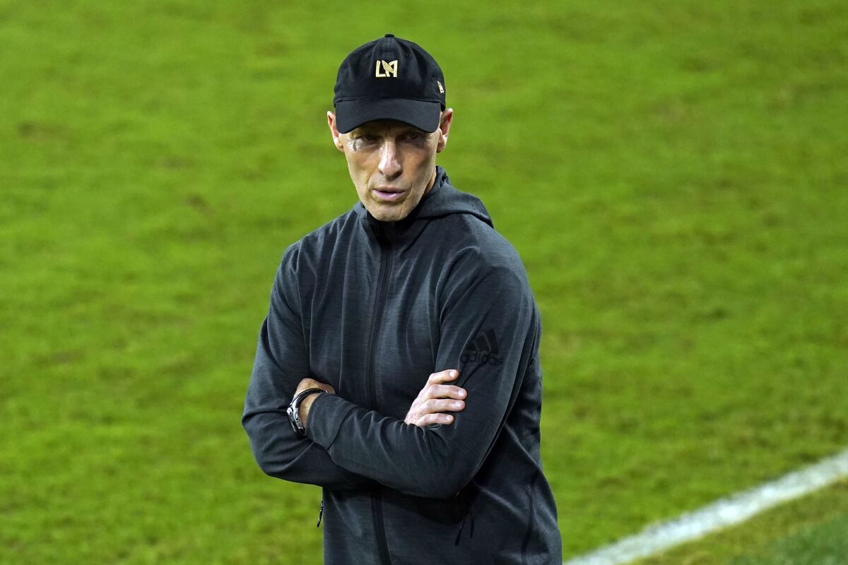 Los Angeles FC head coach Bob Bradley