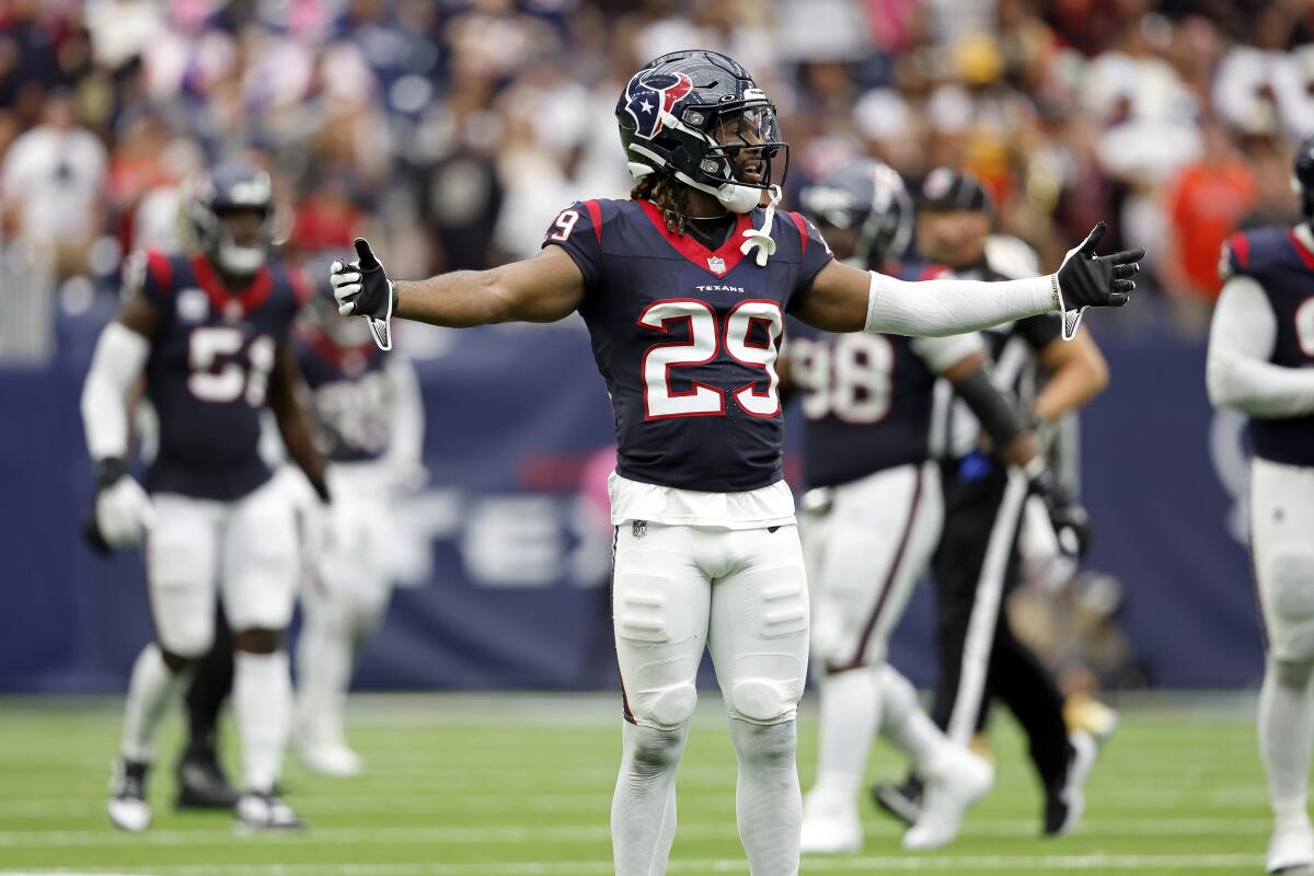 Houston Texans safety M.J. Stewart reacts during a game.