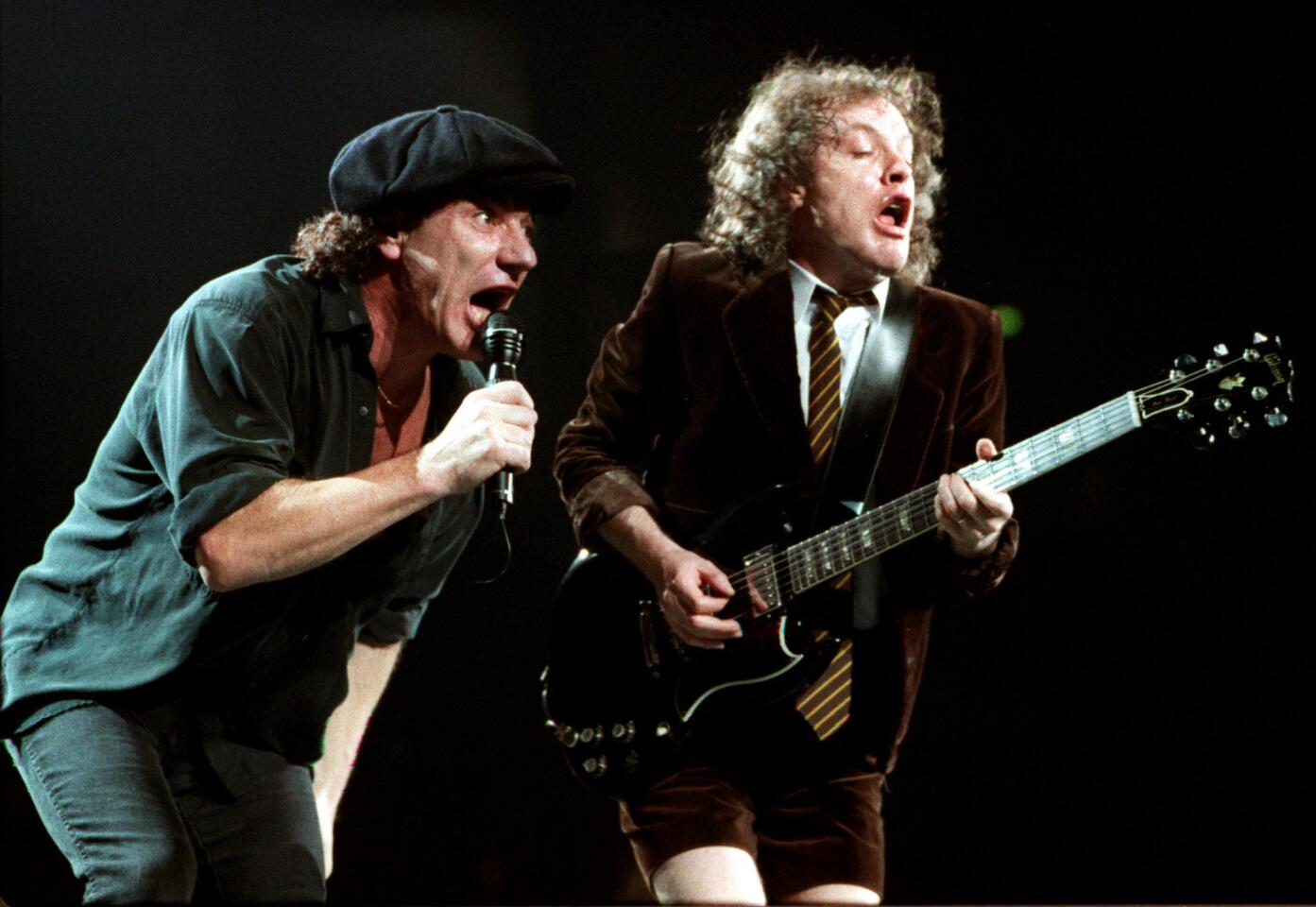 AC/DC