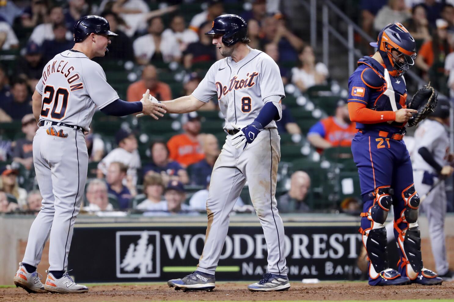Vierling catch, homer lifts Tigers over Astros 7-6 in 11 – The