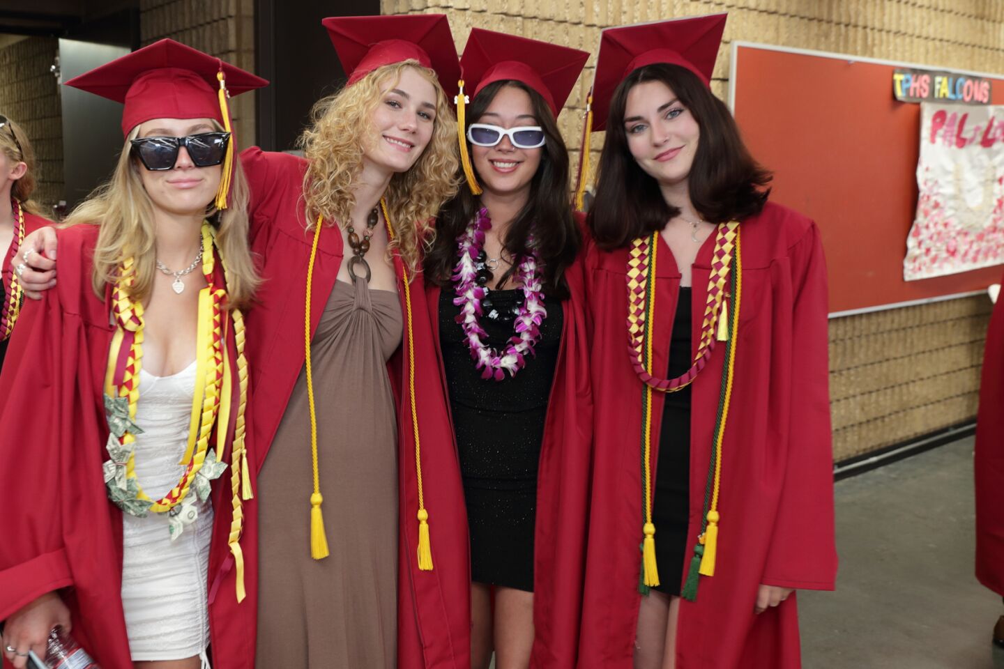 cm-tphsgrad-2206-011.jpg