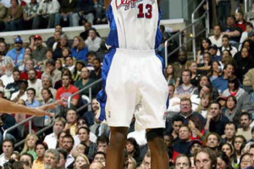 Quinton Ross with the Clippers in 2006.