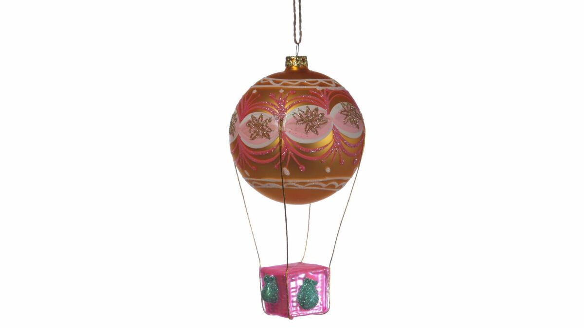 This glass hot air balloon helps celebrate the holidays.