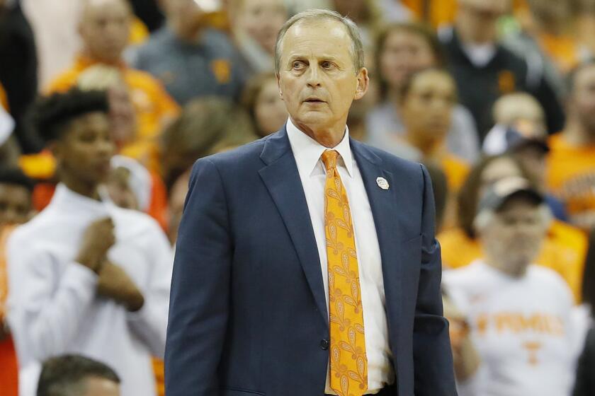 LOUISVILLE, KENTUCKY - MARCH 28: Head coach Rick Barnes of the Tennessee Volunteers reacts against the Purdue Boilermakers during the second half of the 2019 NCAA Men's Basketball Tournament South Regional at the KFC YUM! Center on March 28, 2019 in Louisville, Kentucky. (Photo by Kevin C. Cox/Getty Images) ** OUTS - ELSENT, FPG, CM - OUTS * NM, PH, VA if sourced by CT, LA or MoD **