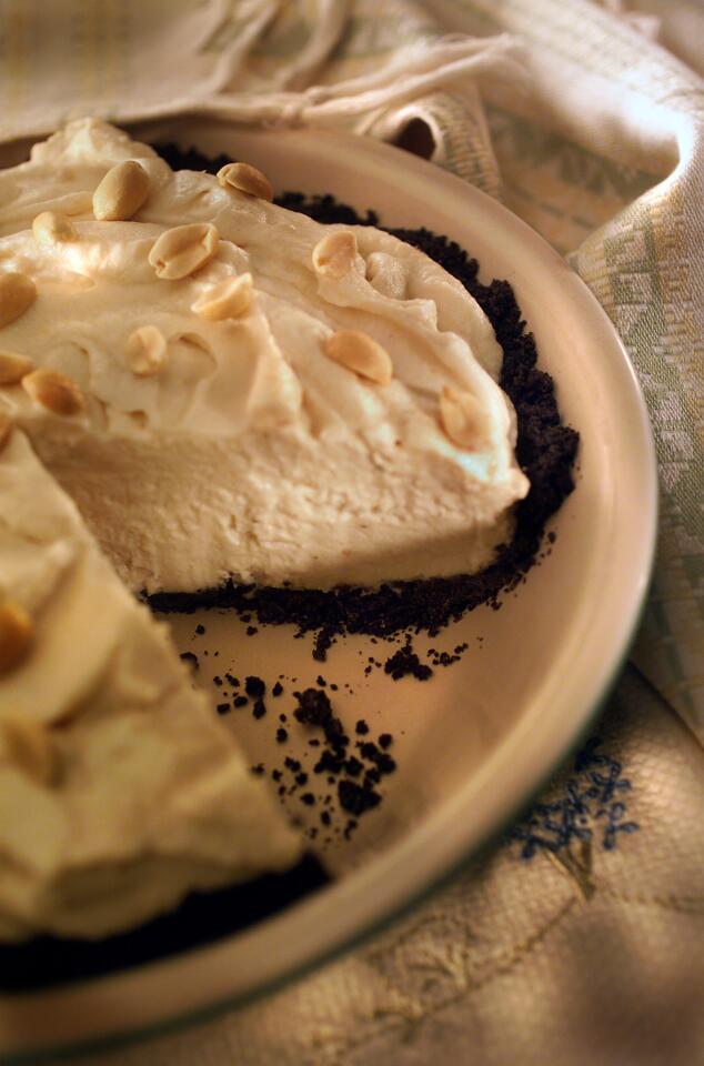 Peanut butter cream pie