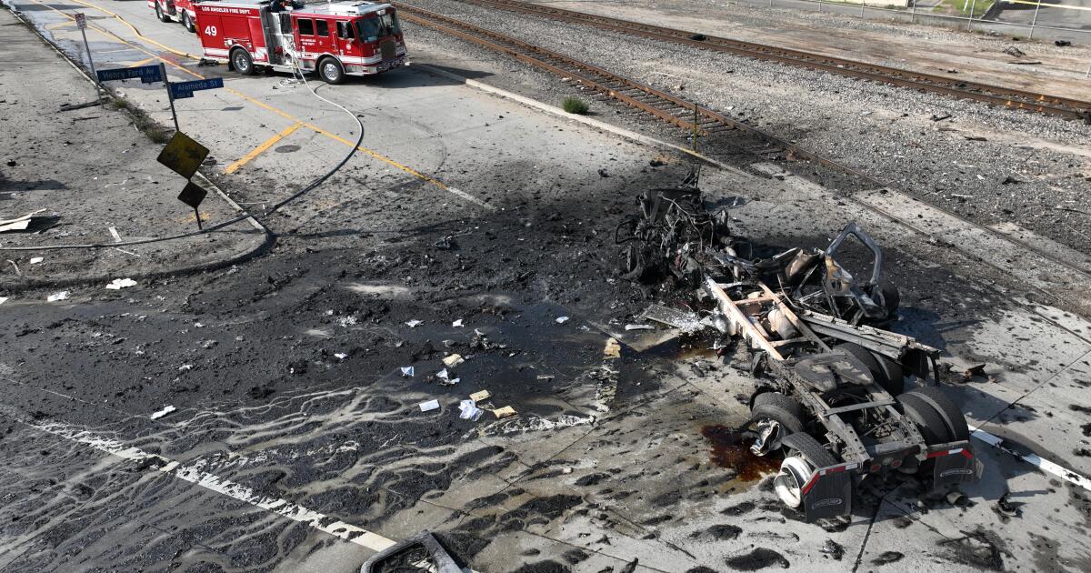 洛杉矶火灾中受伤的7名消防员已出院