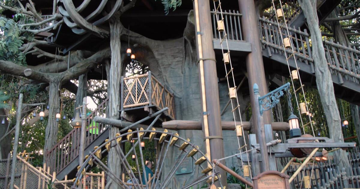 Disneyland artists share story behind Adventureland Treehouse