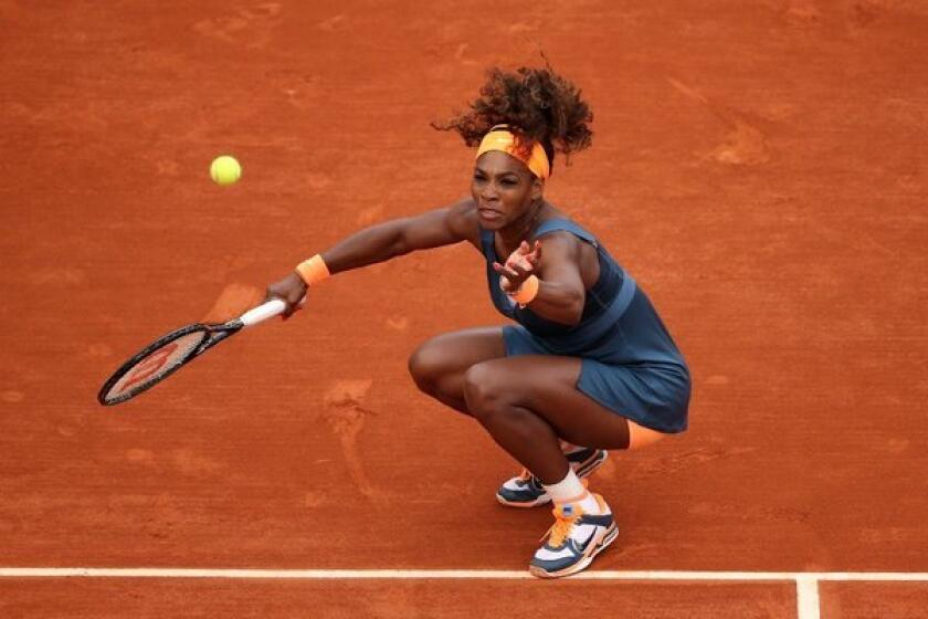 Serena Williams advanced in the French Open on Friday.