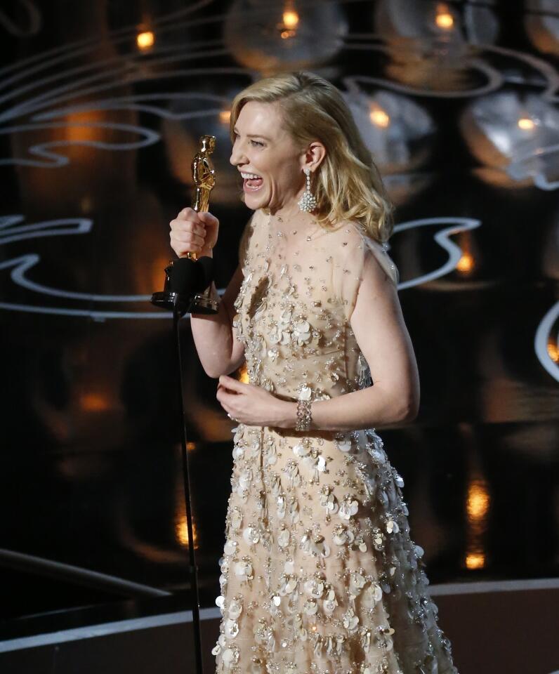 Backstage at the 2014 Academy Awards