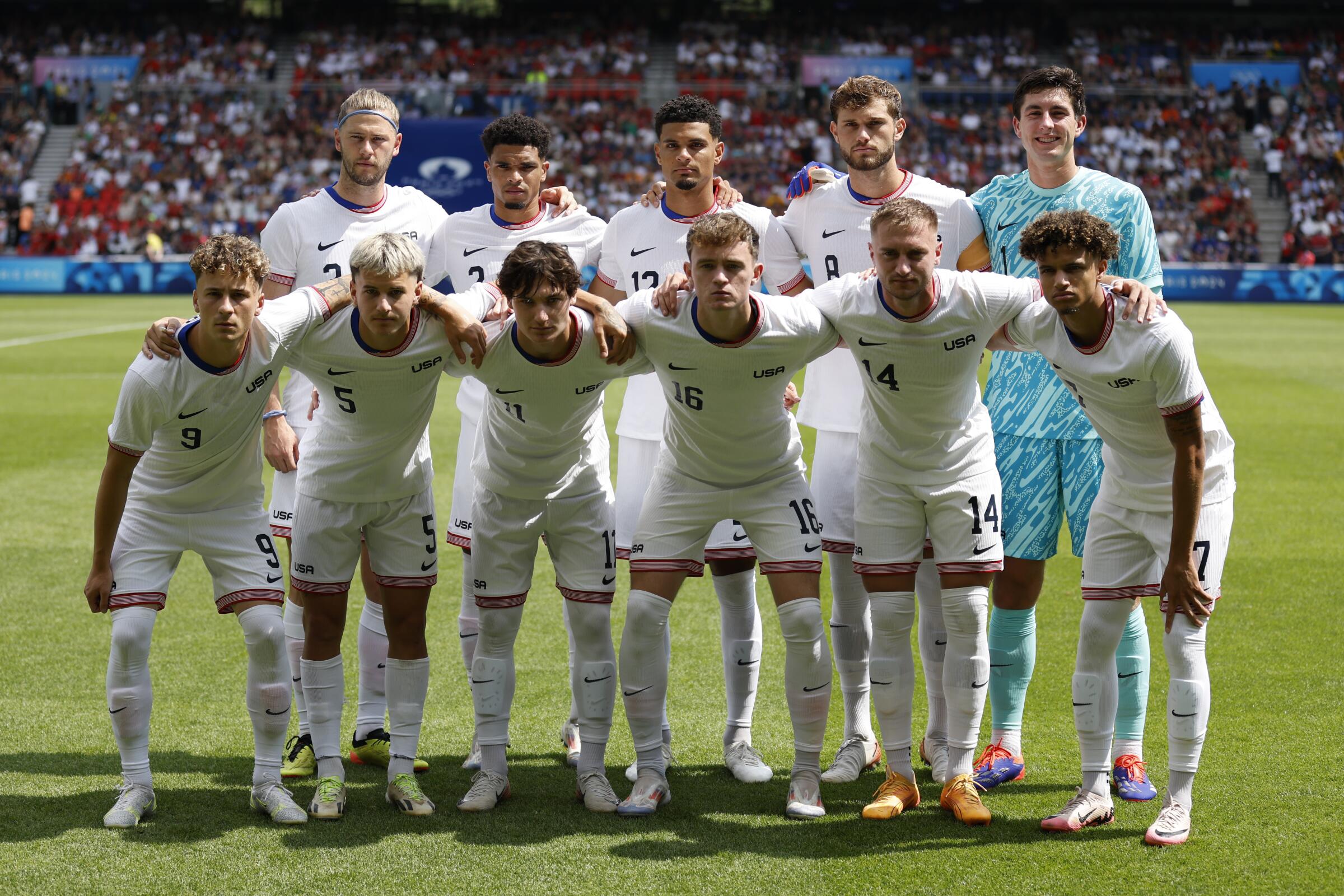 U.S. players pose before their Olympic quarterfinal match against Morocco on Friday. 
