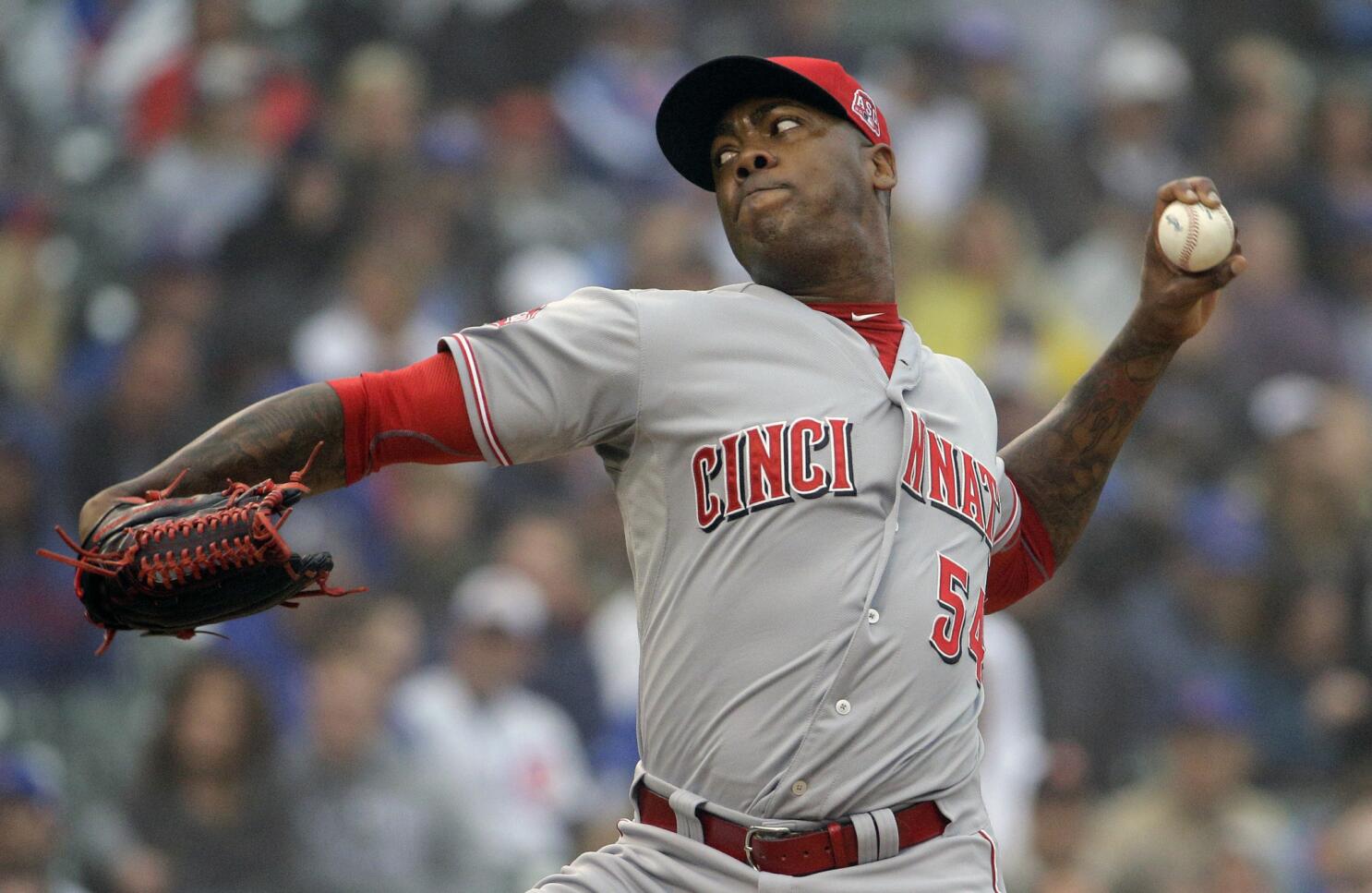 Aroldis Chapman's struggles continue