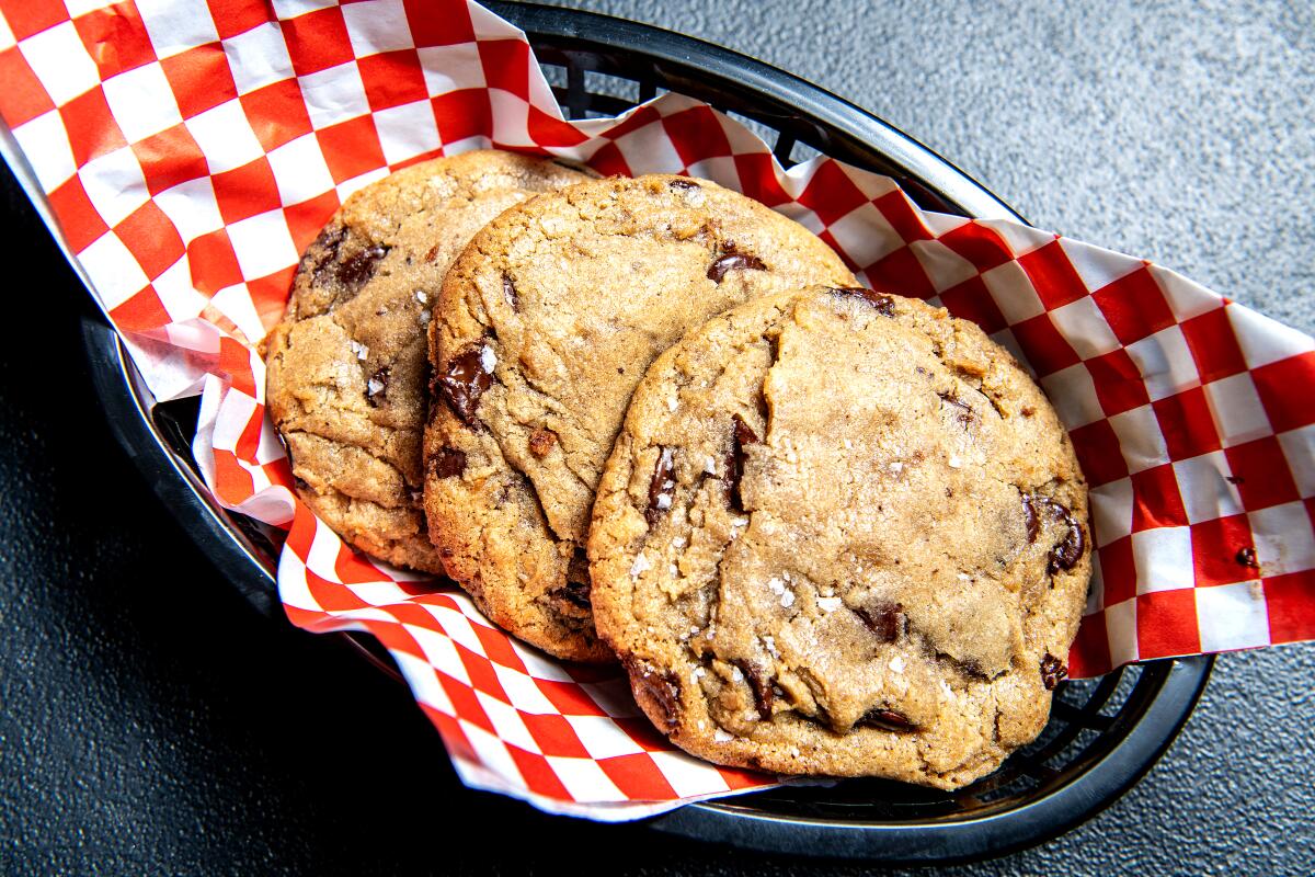 Chocolate chip cookies from Ronnie's Kickin'.