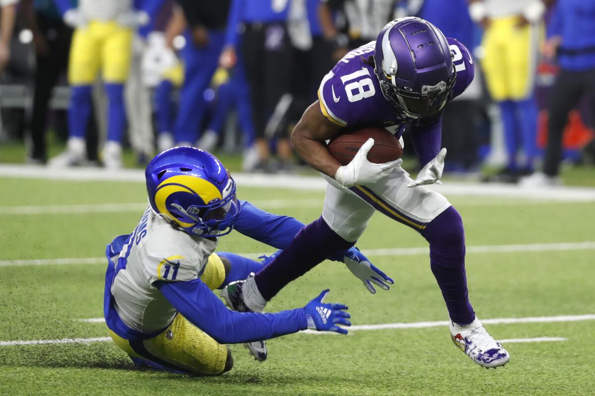 Vikings' sleepy start, red-zone issues sting in loss to Rams - The San  Diego Union-Tribune