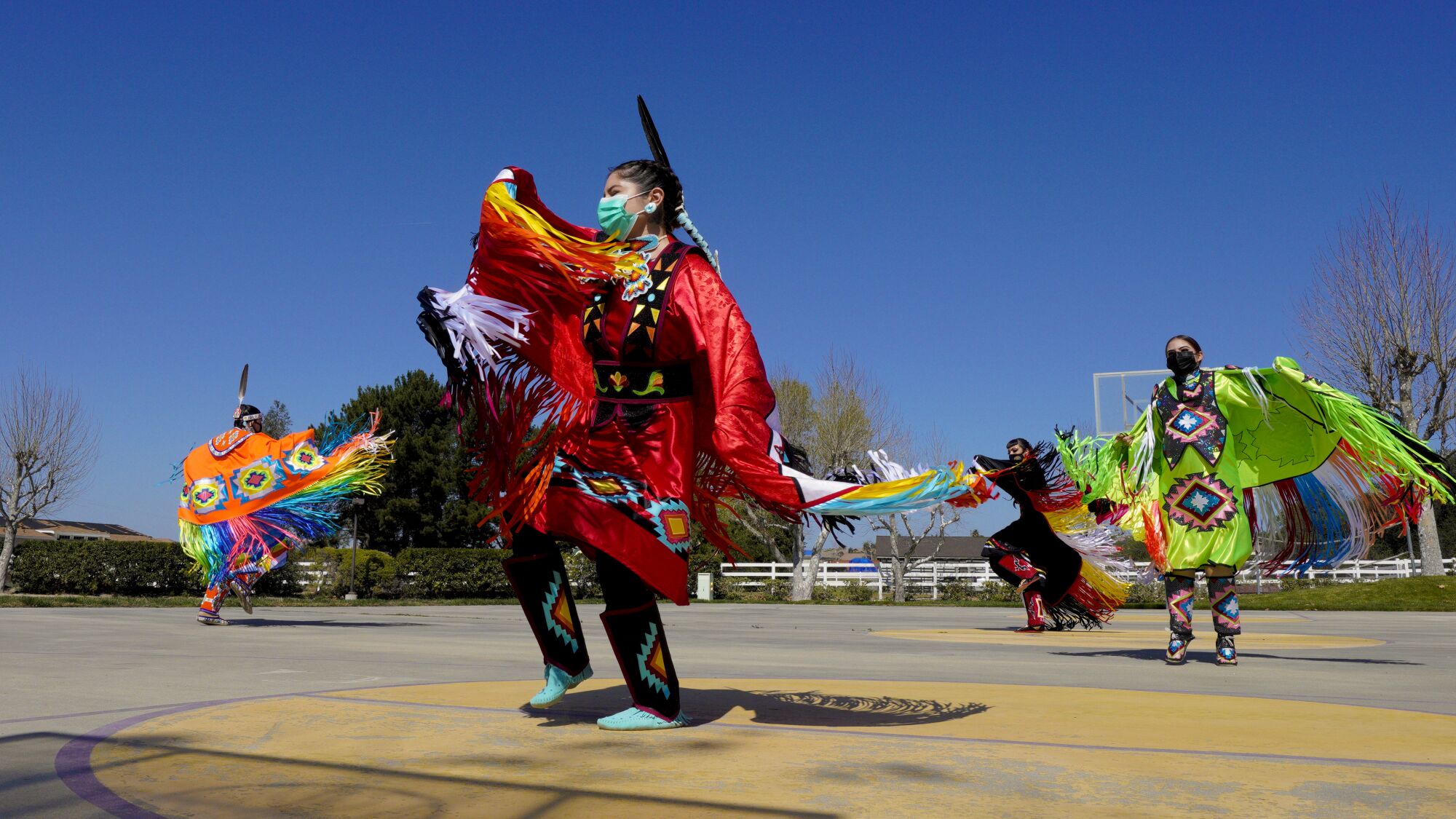 Amid pandemic, an Indigenous community misses its powwows Los Angeles