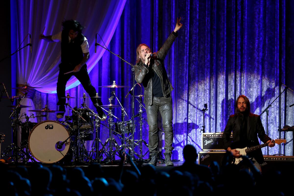 Mexican rock band Mana performs at one of President Obama's inaugural balls.