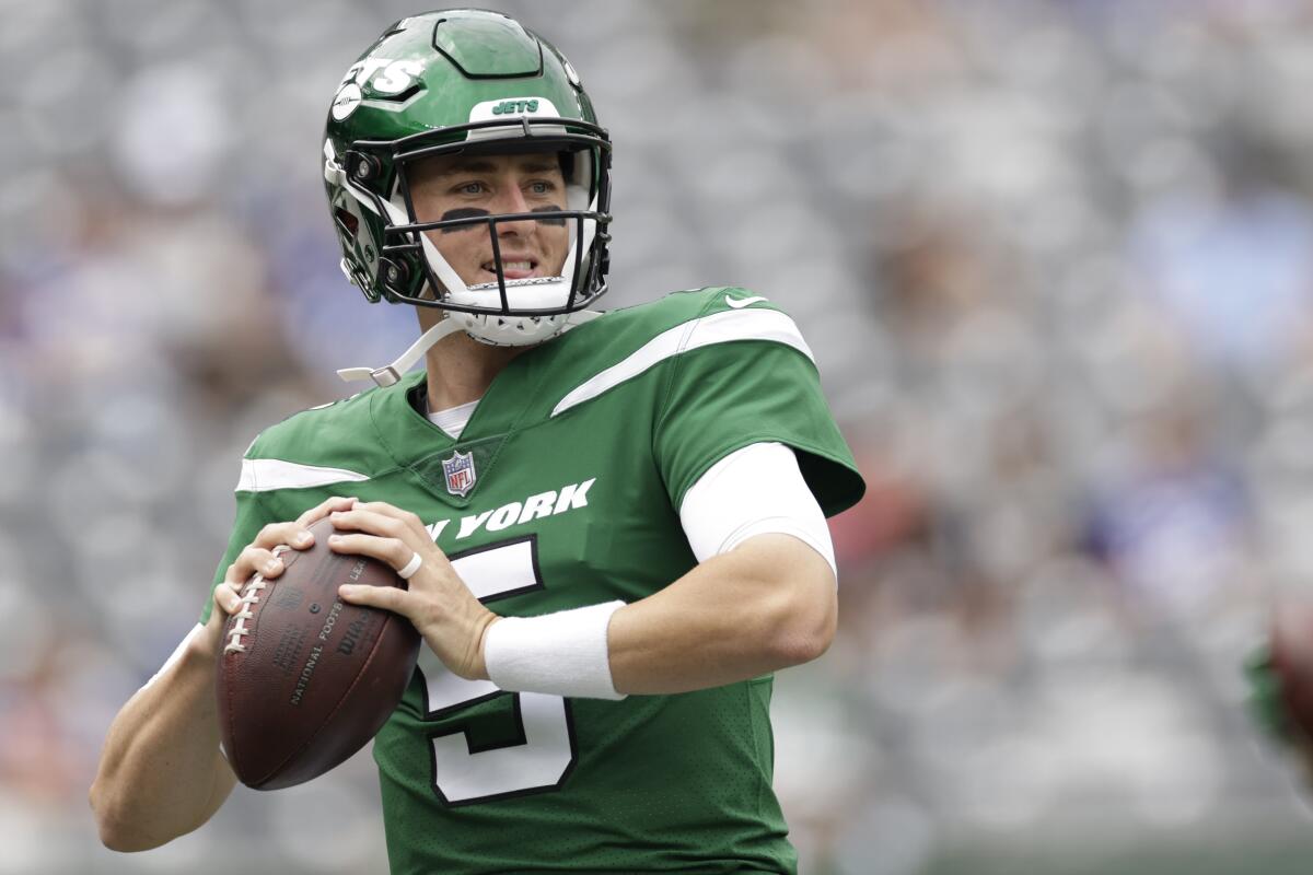 Jets bench Zach Wilson ahead of Week 12 matchup vs. Bears; Mike White to  start at QB