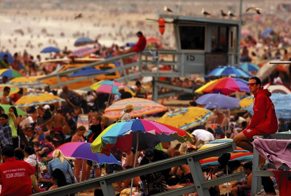 Santa Monica on the last day of the Fourth of July weekend this year. California's population grew 0.9%, or 332,643 residents, in 2013 to a total of 38,332,521. The growth rate outpaced the national average.