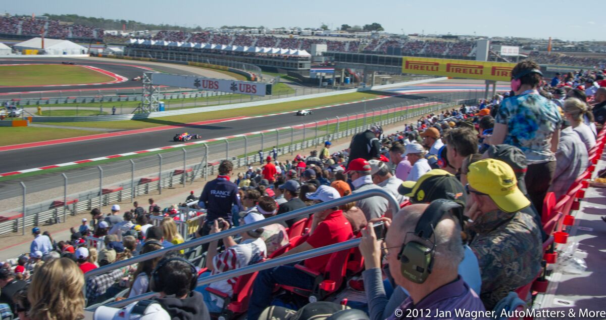 Crowds of fans watching F1 at Circuit of the Americas in 2012