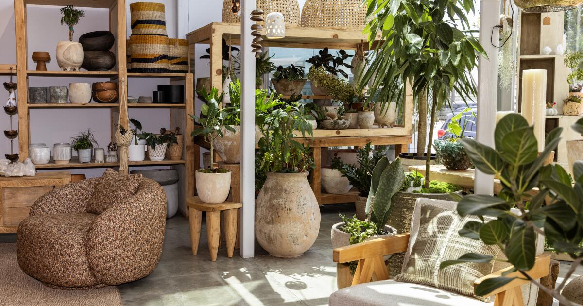 Qual é o melhor lugar para comprar móveis de jardim em Los Angeles? Nós temos pensamentos