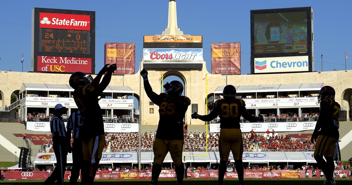 USC's athletic department generated 106.5 million in revenue Los