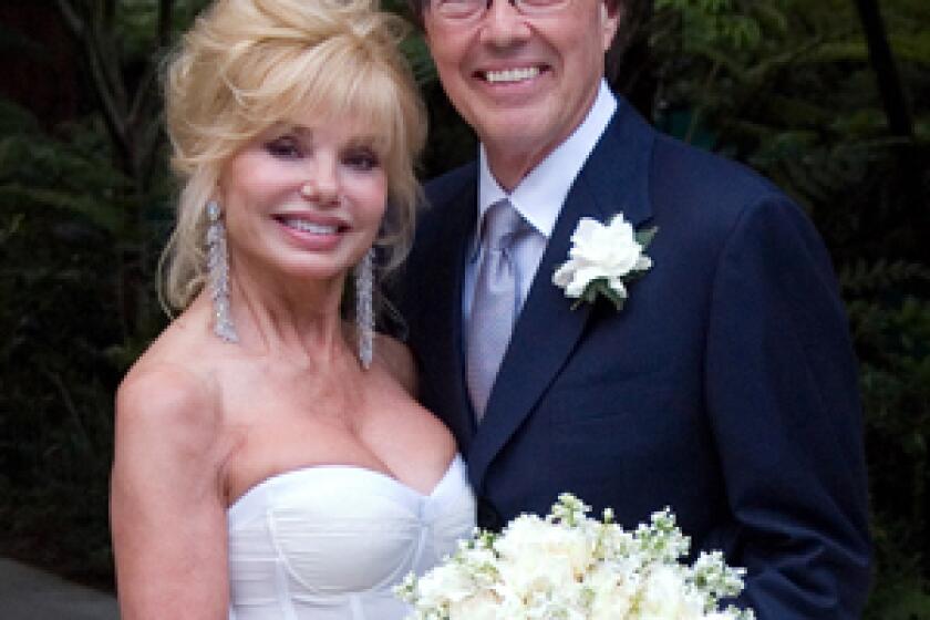 Loni Anderson has married Bob Flick.