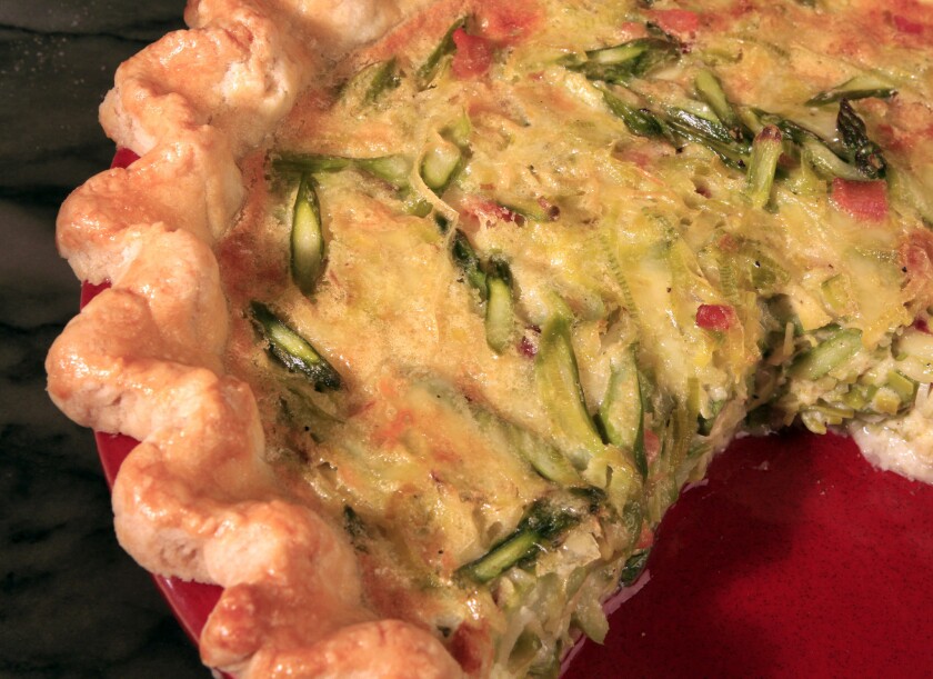 A quark tart with asparagus.