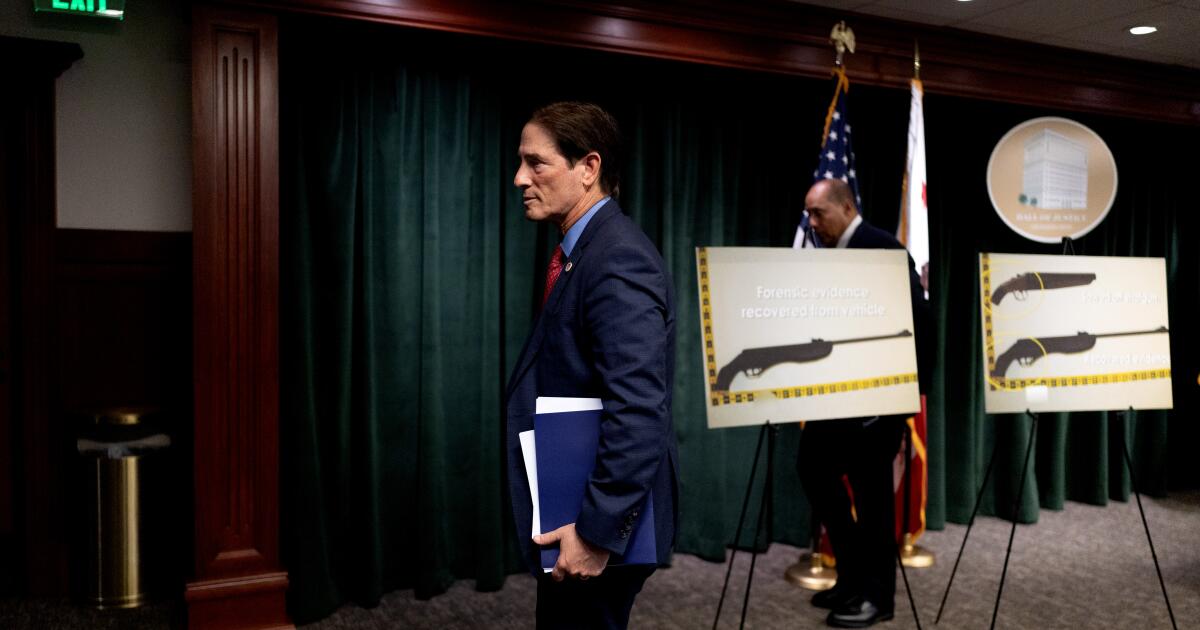 The DA is moving to drop charges against Torrance officials in 2018 The DA is moving to drop charges against Torrance officials in 2018