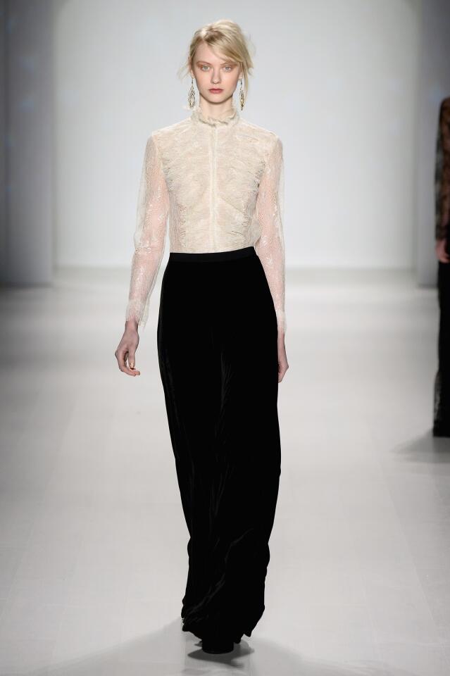 Tadashi Shoji