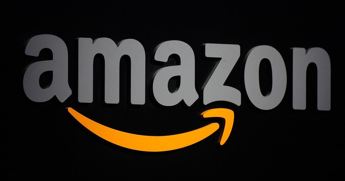 Amazon launches attack on Hachette over e-book pricing