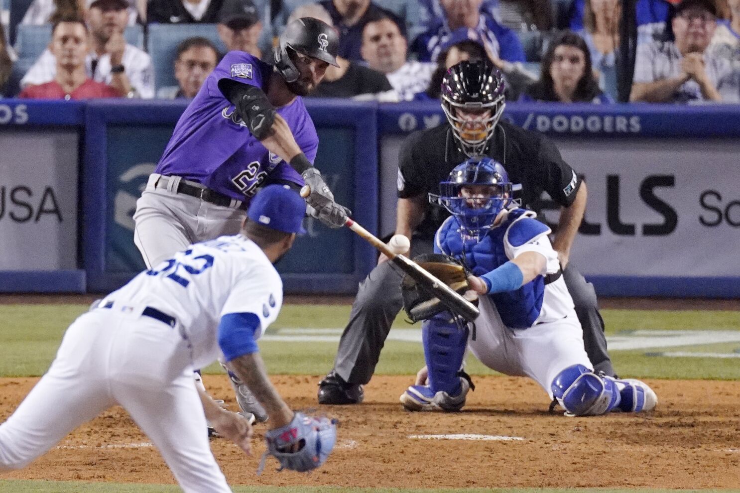 Justin Turner leads Dodgers' offense in win over Colorado Rockies