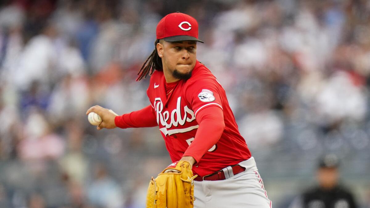 Cincinnati Reds pitcher Luis Castillo delivers against the New York Yankees on July 14.