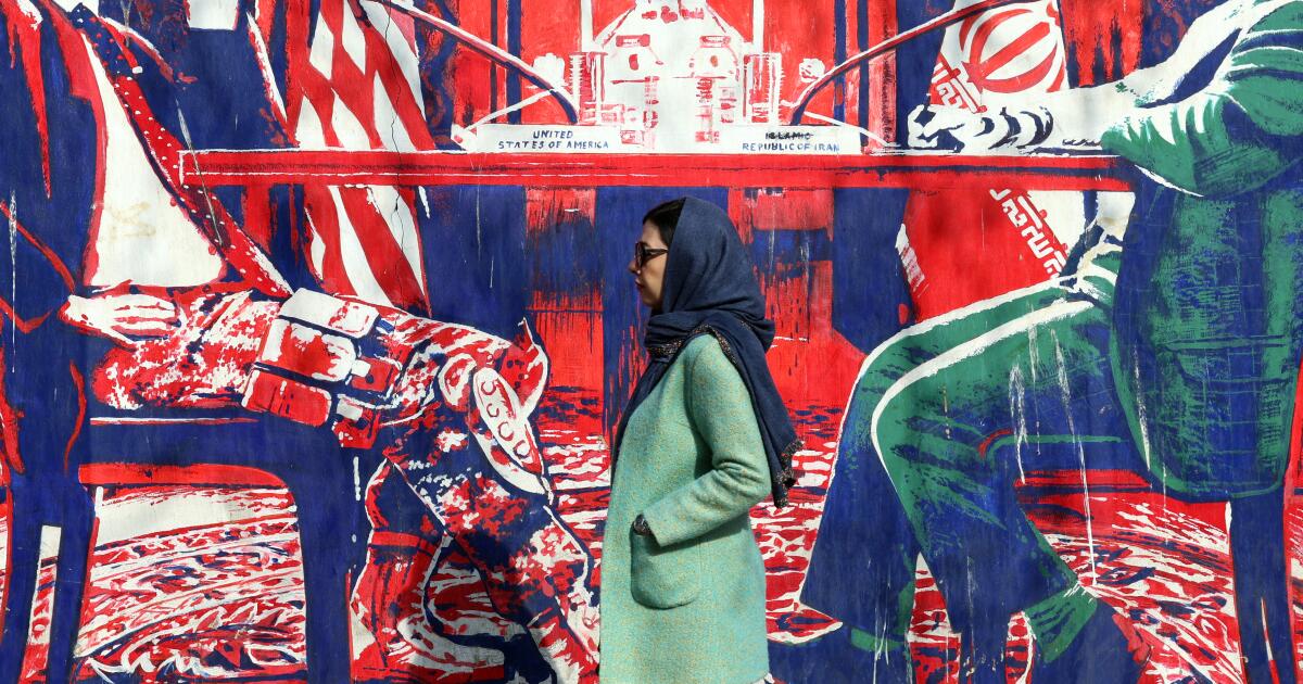 ¿Por qué Irán se resiste a abandonar su programa nuclear a pesar de que Trump amenaza con atacar?