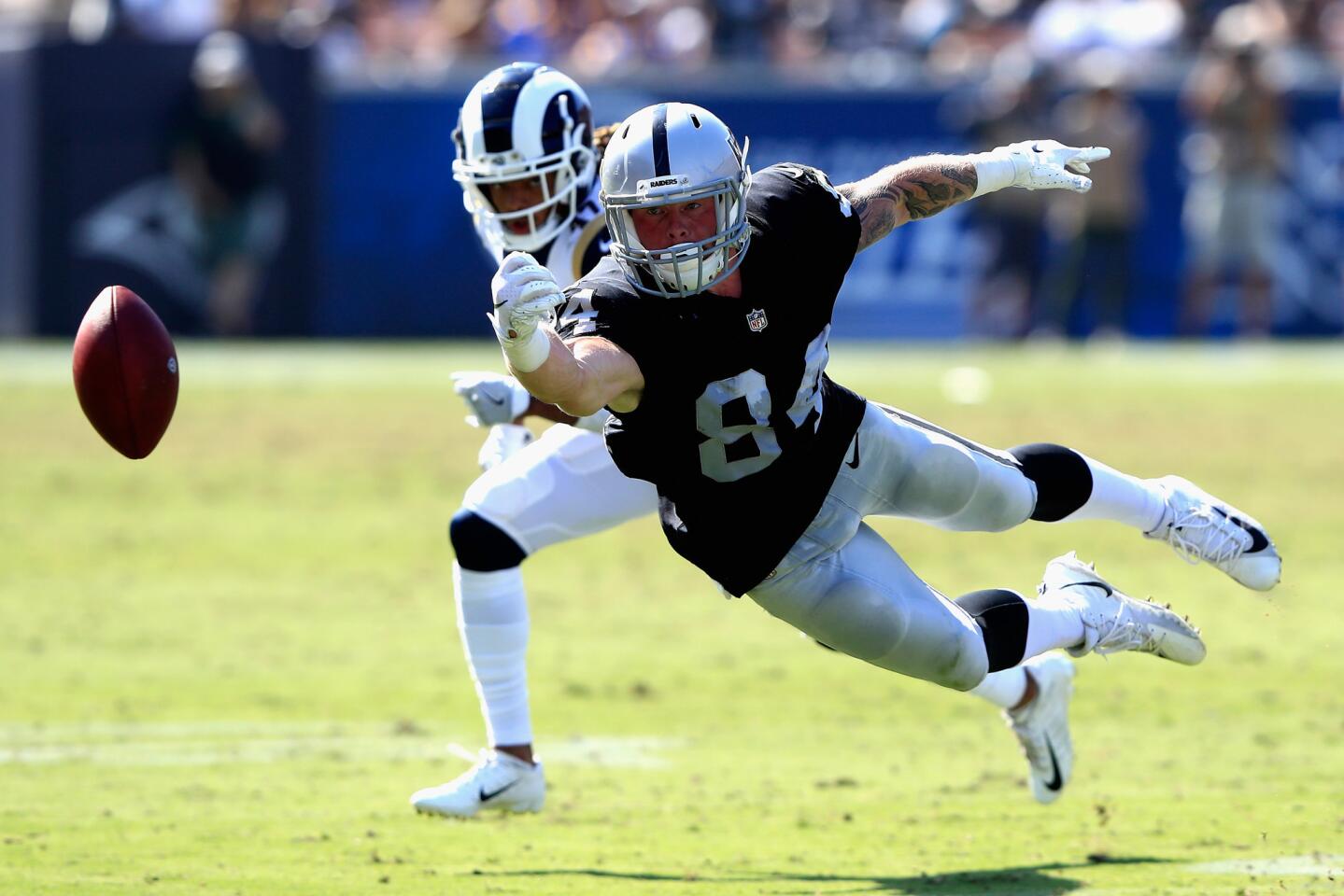 Oakland Raiders v Los Angeles Rams