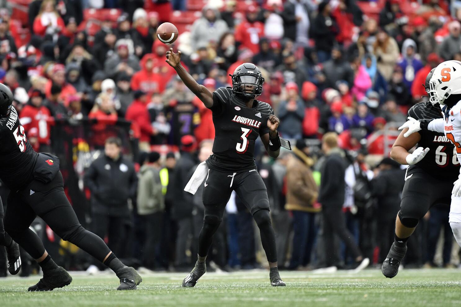 Lamar Jackson's jersey No. 8 will be retired by Louisville football