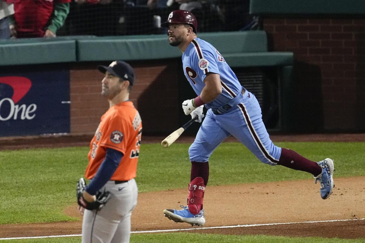 Phillies tie World Series mark with 5 home runs, top Astros
