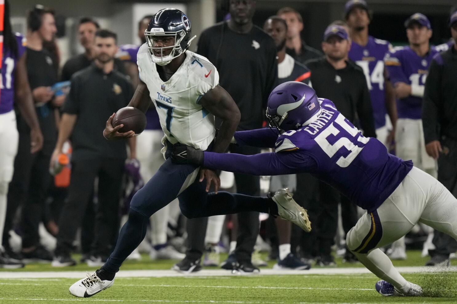 Titans trample the Vikings in a 24-16 preseason victory with 281 rushing  yards - WBBJ TV