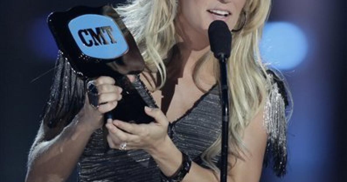 Fans lift Carrie Underwood to 2 CMT Awards wins - The San Diego  Union-Tribune